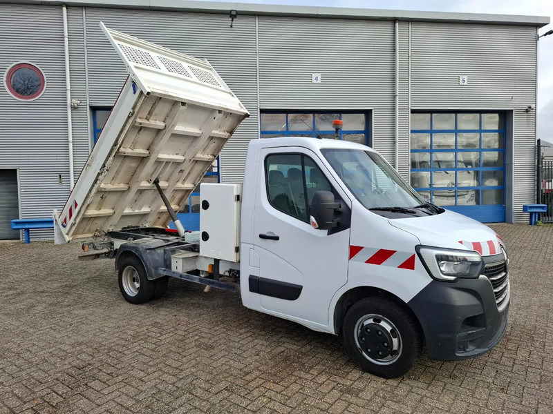 Renault Master / TIPPER / ONLY:59243 KM / NAVI / AIRCO / TEMPOMAAT / MANUAL / EURO-6 / 2021 - Tarbesõiduk kallur: pilt 3 Renault Master / TIPPER / ONLY:59243 KM / NAVI / AIRCO / TEMPOMAAT / MANUAL / EURO-6 / 2021 - Tarbesõiduk kallur: pilt 3