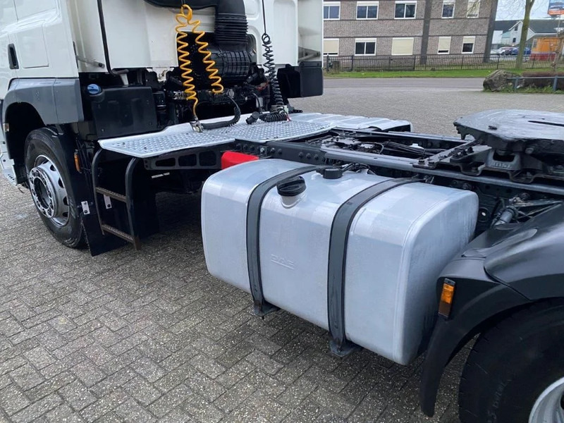 Sadulveok DAF CF370 / NICE CLEAN NL TRUCK / TYRES 80% / AUTOMATIC / EURO-6 / 2015: pilt 7