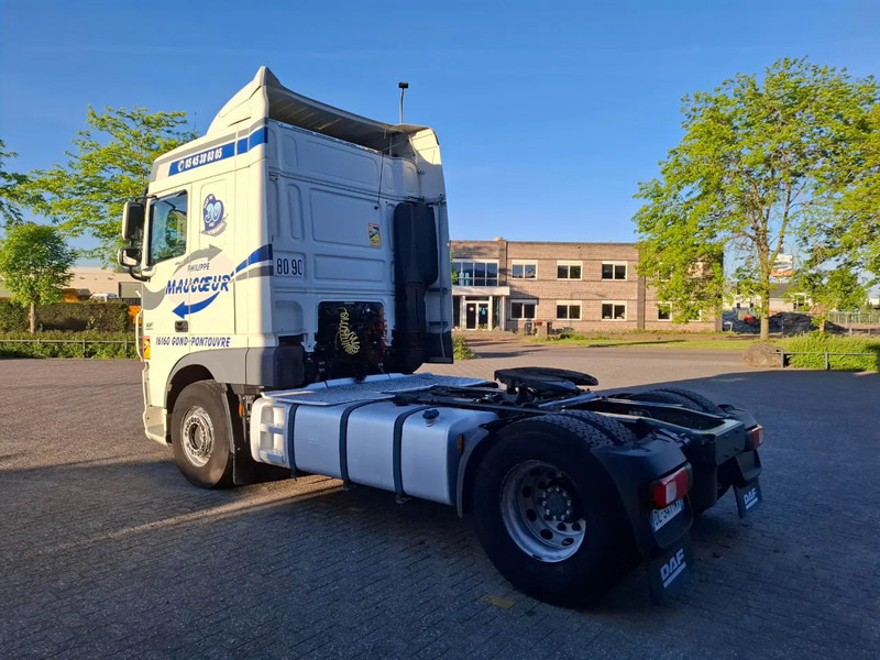 DAF XF106-460 / INTARDER / DEB / MANUAL / AIRCO / CLEAN TRUCK / EURO-6 / 2014 - Sadulveok: pilt 3 DAF XF106-460 / INTARDER / DEB / MANUAL / AIRCO / CLEAN TRUCK / EURO-6 / 2014 - Sadulveok: pilt 3