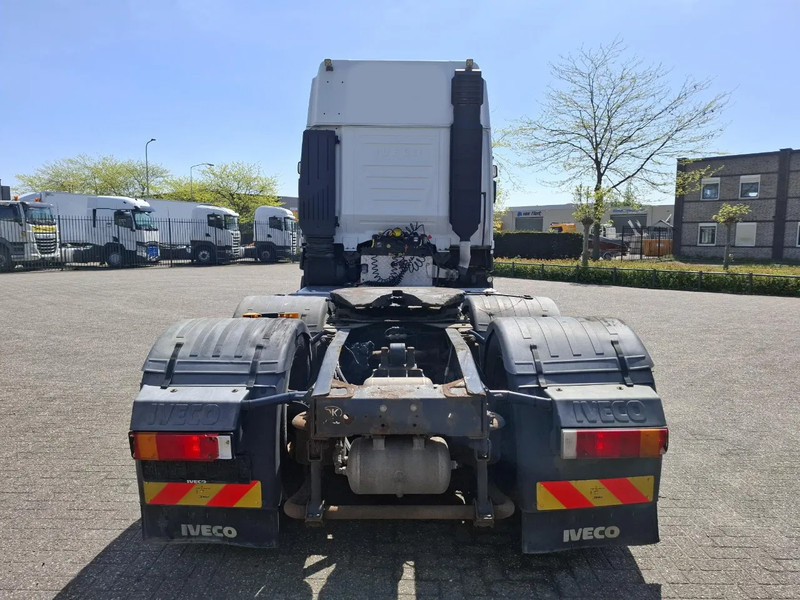 Iveco Stralis 440 / HYDRAULICS / BOOGIE / FRIDGE / 2XBED / 620664 KM / AIRCO / AUTOMATIC / EURO-6 / 2015 - Sadulveok: pilt 4 Iveco Stralis 440 / HYDRAULICS / BOOGIE / FRIDGE / 2XBED / 620664 KM / AIRCO / AUTOMATIC / EURO-6 / 2015 - Sadulveok: pilt 4