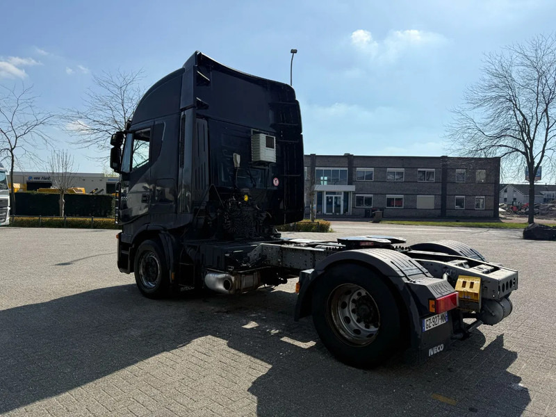 Iveco Stralis 500 / INTARDER / PARKCOOL / FRIDGE / 2XBED / AIRCO / SMART TACHO / AUTOMATIC / EURO-4 / 2008 - Sadulveok: pilt 3 Iveco Stralis 500 / INTARDER / PARKCOOL / FRIDGE / 2XBED / AIRCO / SMART TACHO / AUTOMATIC / EURO-4 / 2008 - Sadulveok: pilt 3
