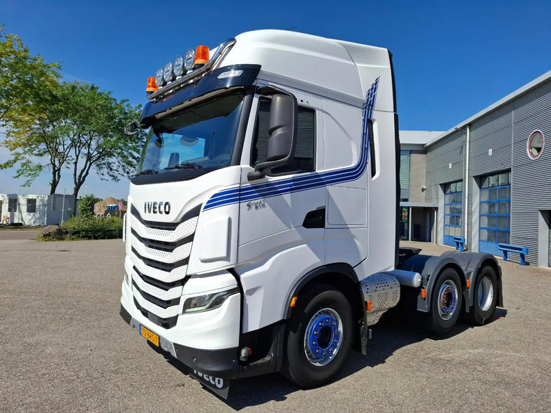 Iveco Stralis S-Way 510 / NL TRUCK / ONLY:469385 KM / TUV:19-07-2026 / LIFT+LENKACHSE / ACC / LWDS / FRIDGE / LEATHER / AUTOMATIC / EU - Sadulveok: pilt 1 Iveco Stralis S-Way 510 / NL TRUCK / ONLY:469385 KM / TUV:19-07-2026 / LIFT+LENKACHSE / ACC / LWDS / FRIDGE / LEATHER / AUTOMATIC / EU - Sadulveok: pilt 1