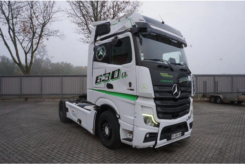Mercedes-Benz ACTROS 1863 / ENGINE RUNNING / RETARDER/ HYDRAULICS / ONLY: 268593KM / GIGA-SPACE / MIRRORCAM / AUTOMATIC / EURO-6 / 2020 - Sadulveok: pilt 2 Mercedes-Benz ACTROS 1863 / ENGINE RUNNING / RETARDER/ HYDRAULICS / ONLY: 268593KM / GIGA-SPACE / MIRRORCAM / AUTOMATIC / EURO-6 / 2020 - Sadulveok: pilt 2
