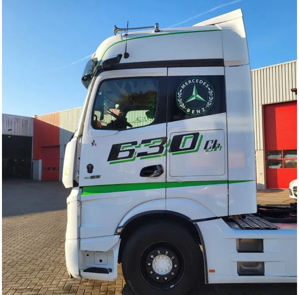 Mercedes-Benz ACTROS 1863 / ENGINE RUNNING / RETARDER / PARK-COOL /HYDRAULICS / ONLY: 268593KM / GIGA-SPACE / MIRRORCAM / AUTOMATIC / EURO-6 / - Sadulveok: pilt 4 Mercedes-Benz ACTROS 1863 / ENGINE RUNNING / RETARDER / PARK-COOL /HYDRAULICS / ONLY: 268593KM / GIGA-SPACE / MIRRORCAM / AUTOMATIC / EURO-6 / - Sadulveok: pilt 4