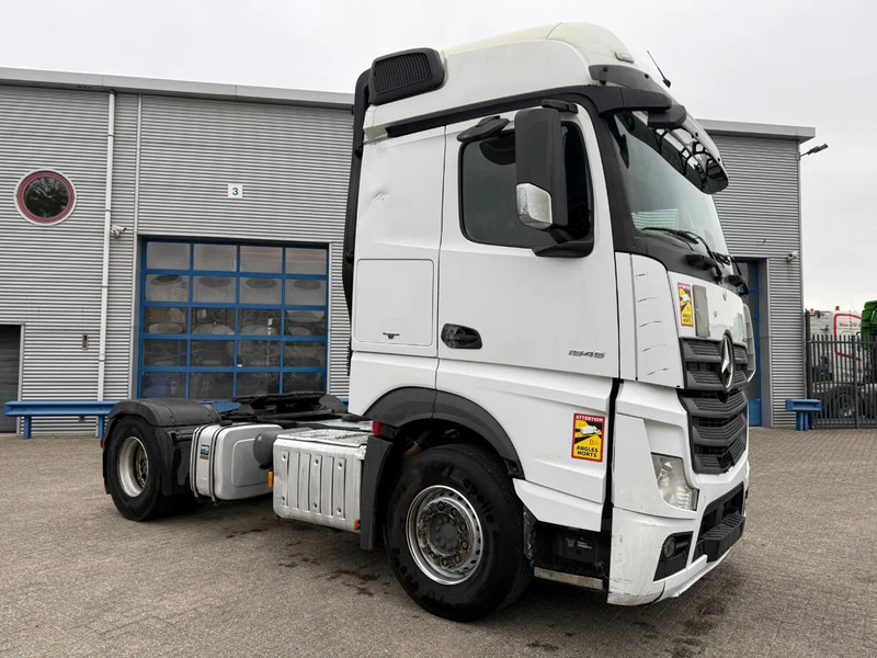 Mercedes-Benz Actros 1945 / HYDRAULICS / LWDS / AIRCO / SMART TACHO / 2XBED / FRIDGE / AUTOMATIC / EURO-6 / 2019 - Sadulveok: pilt 2 Mercedes-Benz Actros 1945 / HYDRAULICS / LWDS / AIRCO / SMART TACHO / 2XBED / FRIDGE / AUTOMATIC / EURO-6 / 2019 - Sadulveok: pilt 2