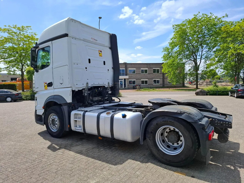 Mercedes-Benz Actros 1945 / HYDRAULICS / LWDS / SMART TACHO / 2XBED / FRIDGE / AUTOMATIC / EURO-6 / 2019 - Sadulveok: pilt 3 Mercedes-Benz Actros 1945 / HYDRAULICS / LWDS / SMART TACHO / 2XBED / FRIDGE / AUTOMATIC / EURO-6 / 2019 - Sadulveok: pilt 3