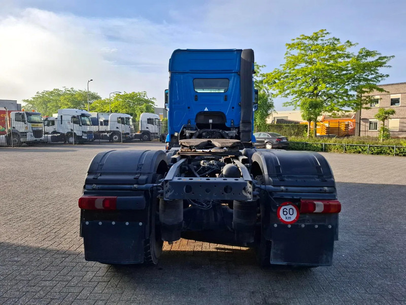 Mercedes-Benz Arocs 2851 / 6X4 / HYDRAULICS / BIG AXLE / ALCOA / AIRCO / AUTOMATIC / EURO-6 / 2015 - Sadulveok: pilt 4 Mercedes-Benz Arocs 2851 / 6X4 / HYDRAULICS / BIG AXLE / ALCOA / AIRCO / AUTOMATIC / EURO-6 / 2015 - Sadulveok: pilt 4