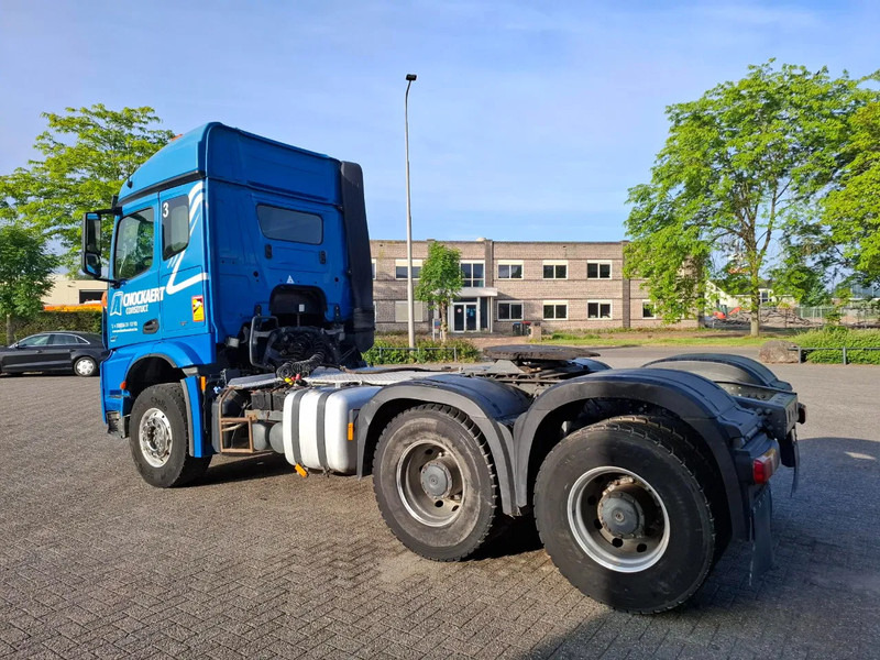 Mercedes-Benz Arocs 2851 / 6X4 / HYDRAULICS / BIG AXLE / ALCOA / AIRCO / AUTOMATIC / EURO-6 / 2015 - Sadulveok: pilt 3 Mercedes-Benz Arocs 2851 / 6X4 / HYDRAULICS / BIG AXLE / ALCOA / AIRCO / AUTOMATIC / EURO-6 / 2015 - Sadulveok: pilt 3