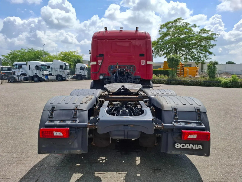 Scania G410 / 6X2 / HYDRAULICS / ONLY:398177 KM / FRIDGE / AUTOMATIC / EURO-6 / 2015 - Sadulveok: pilt 4 Scania G410 / 6X2 / HYDRAULICS / ONLY:398177 KM / FRIDGE / AUTOMATIC / EURO-6 / 2015 - Sadulveok: pilt 4