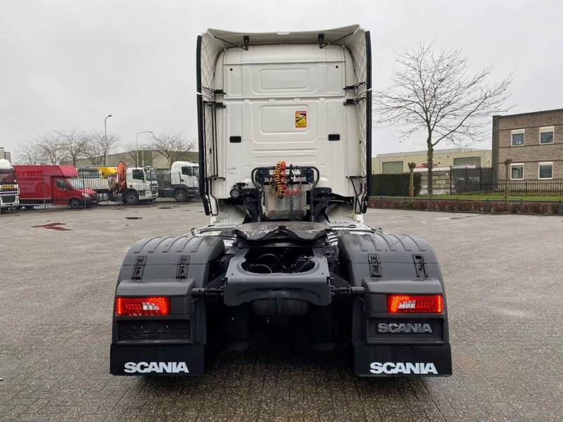 Scania R520 / AUTOMATIC / NAVI /LWDS / PARK-COOL / EURO-6 / 2017 - Sadulveok: pilt 4 Scania R520 / AUTOMATIC / NAVI /LWDS / PARK-COOL / EURO-6 / 2017 - Sadulveok: pilt 4