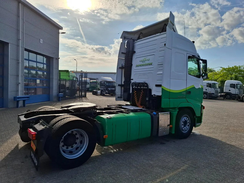 Volvo FH13-440 / NL TRUCK / AIRCO / WEBASTO PARKHEAT / AUTOMATIC / EURO-5 / 2007 - Sadulveok: pilt 5 Volvo FH13-440 / NL TRUCK / AIRCO / WEBASTO PARKHEAT / AUTOMATIC / EURO-5 / 2007 - Sadulveok: pilt 5
