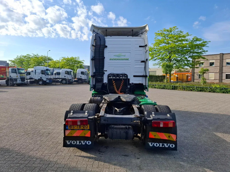 Volvo FH13-440 / NL TRUCK / AIRCO / WEBASTO PARKHEAT / AUTOMATIC / EURO-5 / 2007 - Sadulveok: pilt 4 Volvo FH13-440 / NL TRUCK / AIRCO / WEBASTO PARKHEAT / AUTOMATIC / EURO-5 / 2007 - Sadulveok: pilt 4