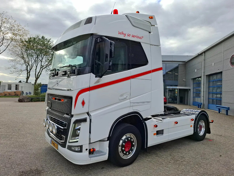Volvo FH4-460 / CLEAN NL TRUCK / VEB+ / ADR / ACC / LWDS / DAS / DOUBLE TANK / LEATHER / FRIDGE / ALCOA / EURO-6 / 2016 - Sadulveok: pilt 1 Volvo FH4-460 / CLEAN NL TRUCK / VEB+ / ADR / ACC / LWDS / DAS / DOUBLE TANK / LEATHER / FRIDGE / ALCOA / EURO-6 / 2016 - Sadulveok: pilt 1
