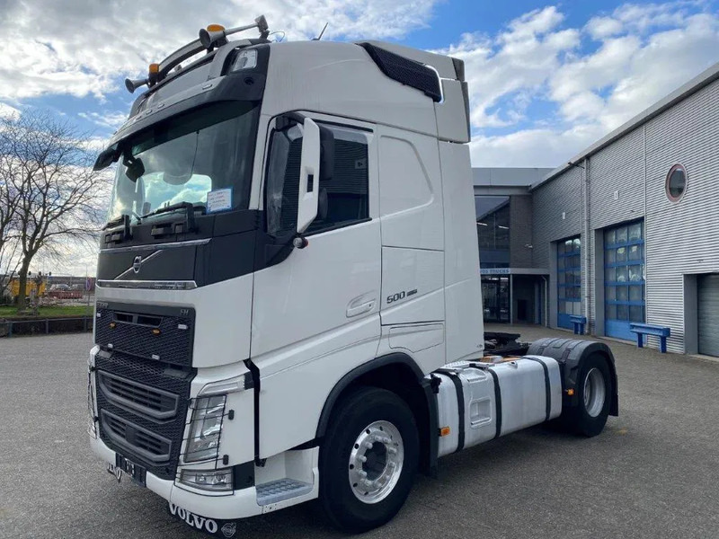 Volvo FH4-500 / VEB+ / HYDRAULICS / LWDS / I-PARCOOL / FRIDGE / AUTOMATIC / EURO-6 / 2018 - Sadulveok: pilt 1 Volvo FH4-500 / VEB+ / HYDRAULICS / LWDS / I-PARCOOL / FRIDGE / AUTOMATIC / EURO-6 / 2018 - Sadulveok: pilt 1