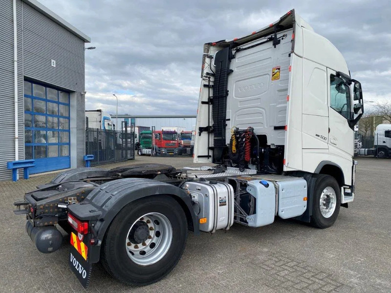 Volvo FH4-500 / VEB+ / HYDRAULICS / LWDS / I-PARCOOL / FRIDGE / AUTOMATIC / EURO-6 / 2018 - Sadulveok: pilt 5 Volvo FH4-500 / VEB+ / HYDRAULICS / LWDS / I-PARCOOL / FRIDGE / AUTOMATIC / EURO-6 / 2018 - Sadulveok: pilt 5