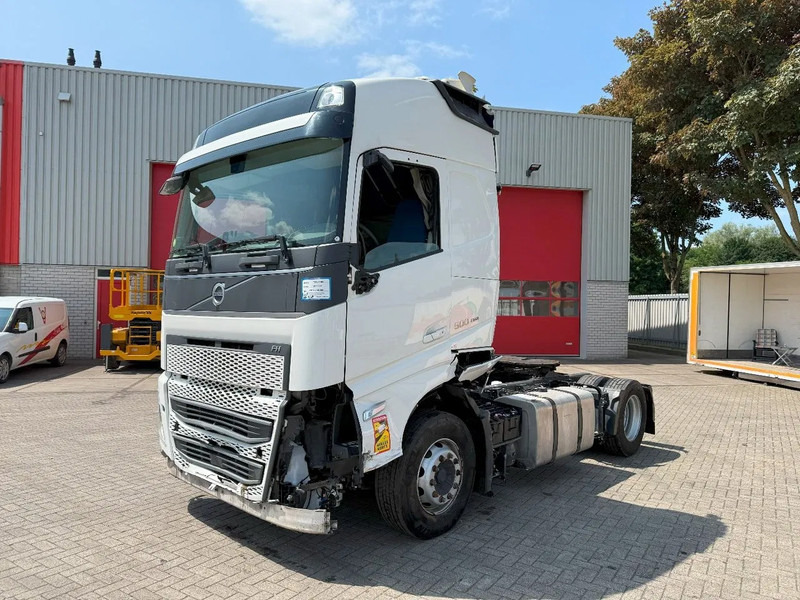 Volvo FH5-500 / ENGINE RUNNING / TURBO COMPOUND / ONLY:434243 KM / VEB+ / PARKCOOL / DOUBLE TANK / EURO-6 / 2021 - Sadulveok: pilt 1 Volvo FH5-500 / ENGINE RUNNING / TURBO COMPOUND / ONLY:434243 KM / VEB+ / PARKCOOL / DOUBLE TANK / EURO-6 / 2021 - Sadulveok: pilt 1