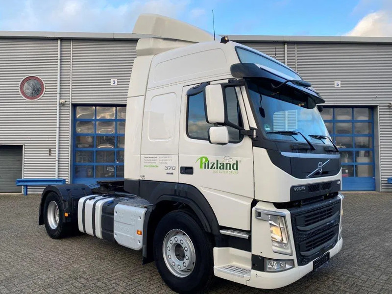Volvo FM11-370 / GERMAN TRUCK / KB CHASSIS / VEB / ACC / LWDS / DOUBLE TANK / ONLY:763562 KM / AIRCO / AUTOMATIC / EURO-6 / 2018 - Sadulveok: pilt 2 Volvo FM11-370 / GERMAN TRUCK / KB CHASSIS / VEB / ACC / LWDS / DOUBLE TANK / ONLY:763562 KM / AIRCO / AUTOMATIC / EURO-6 / 2018 - Sadulveok: pilt 2