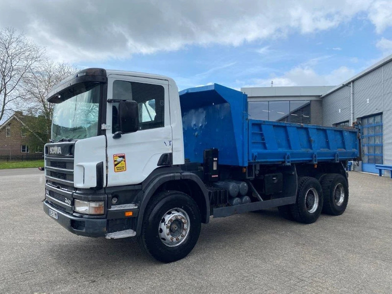 Scania 114-340 / 6X4 / 2 SIDE TIPPER / BIG AXLE / FULL-STEEL / DRUM BRAKES / MANUAL / 1999 - Kallurauto: pilt 1 Scania 114-340 / 6X4 / 2 SIDE TIPPER / BIG AXLE / FULL-STEEL / DRUM BRAKES / MANUAL / 1999 - Kallurauto: pilt 1