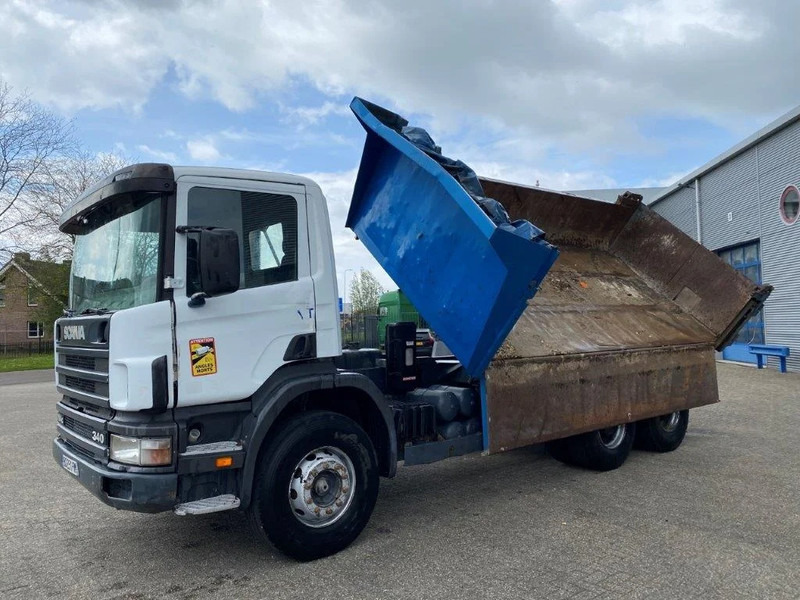 Scania 114-340 / 6X4 / 2 SIDE TIPPER / BIG AXLE / FULL-STEEL / DRUM BRAKES / MANUAL / 1999 - Kallurauto: pilt 3 Scania 114-340 / 6X4 / 2 SIDE TIPPER / BIG AXLE / FULL-STEEL / DRUM BRAKES / MANUAL / 1999 - Kallurauto: pilt 3