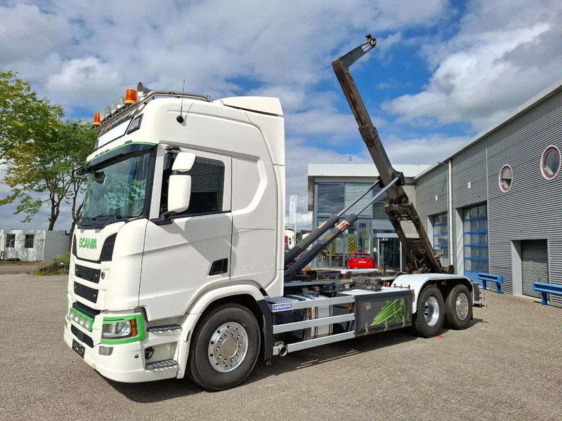 Scania NGS R500 / RETARDER / AJK HOOK 22 TON / LIFT+LENKACHSE / TUV:17-06-2026 / NAVI / LWDS / ALCOA / LEATHER / AUTOMATIC / EURO-6 / 2 - Konkstõstukiga veoauto: pilt 1 Scania NGS R500 / RETARDER / AJK HOOK 22 TON / LIFT+LENKACHSE / TUV:17-06-2026 / NAVI / LWDS / ALCOA / LEATHER / AUTOMATIC / EURO-6 / 2 - Konkstõstukiga veoauto: pilt 1