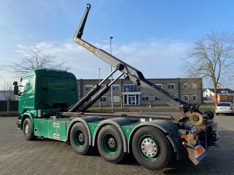 Scania R520 V8 / 8X4 / BIG AXLE / AJK HOOKLIFT 30TON / LIFT+LENKACHSE / NAVI / LEATHER / FULL-AIR / AUTOMATIC / EURO-6 / 2015 - Konkstõstukiga veoauto: pilt 3 Scania R520 V8 / 8X4 / BIG AXLE / AJK HOOKLIFT 30TON / LIFT+LENKACHSE / NAVI / LEATHER / FULL-AIR / AUTOMATIC / EURO-6 / 2015 - Konkstõstukiga veoauto: pilt 3