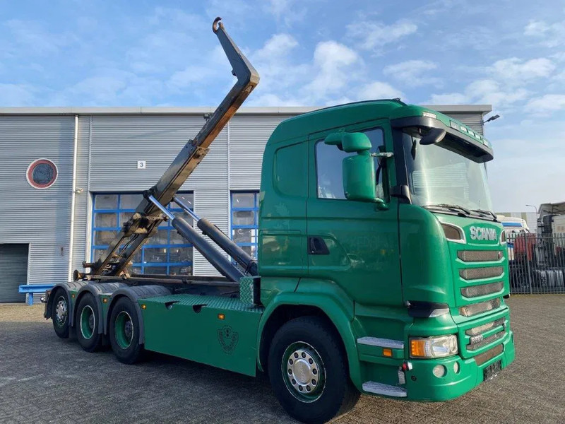Scania R520 V8 / 8X4 / BIG AXLE / AJK HOOKLIFT 30TON / LIFT+LENKACHSE / NAVI / LEATHER / FULL-AIR / AUTOMATIC / EURO-6 / 2015 - Konkstõstukiga veoauto: pilt 2 Scania R520 V8 / 8X4 / BIG AXLE / AJK HOOKLIFT 30TON / LIFT+LENKACHSE / NAVI / LEATHER / FULL-AIR / AUTOMATIC / EURO-6 / 2015 - Konkstõstukiga veoauto: pilt 2