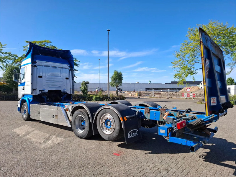 Scania R580 V8 / RETARDER / LIFT+LENKACHSE / FULL-AIR / PLATFORM 2000 KG / LEATHER / AIRCO / AUTOMATIC / EURO-6 / 2015 - Kabiinišassiiga veoauto: pilt 3 Scania R580 V8 / RETARDER / LIFT+LENKACHSE / FULL-AIR / PLATFORM 2000 KG / LEATHER / AIRCO / AUTOMATIC / EURO-6 / 2015 - Kabiinišassiiga veoauto: pilt 3