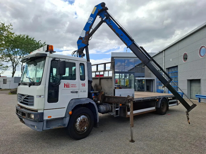 Volvo FL6-220 / HMF 910 / REMOTE / ONLY:493620 KM / AIRCO / FULL-AIR / MANUAL / EURO-3 / 2003 - Kraanaga veoauto: pilt 1 Volvo FL6-220 / HMF 910 / REMOTE / ONLY:493620 KM / AIRCO / FULL-AIR / MANUAL / EURO-3 / 2003 - Kraanaga veoauto: pilt 1