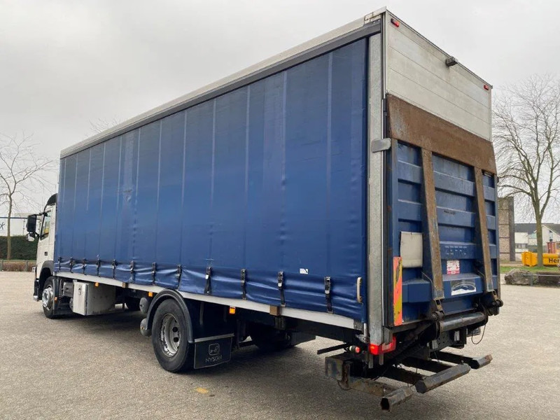 Volvo FM11-330 / LOW KM'S:472120 KM / LWDS / FULL-AIR / NAVI / CURTAIN SAILS / PLATFORM 2500KG / AUTOMATIC / EURO-6 / 2016 - Tent veoauto: pilt 3 Volvo FM11-330 / LOW KM'S:472120 KM / LWDS / FULL-AIR / NAVI / CURTAIN SAILS / PLATFORM 2500KG / AUTOMATIC / EURO-6 / 2016 - Tent veoauto: pilt 3