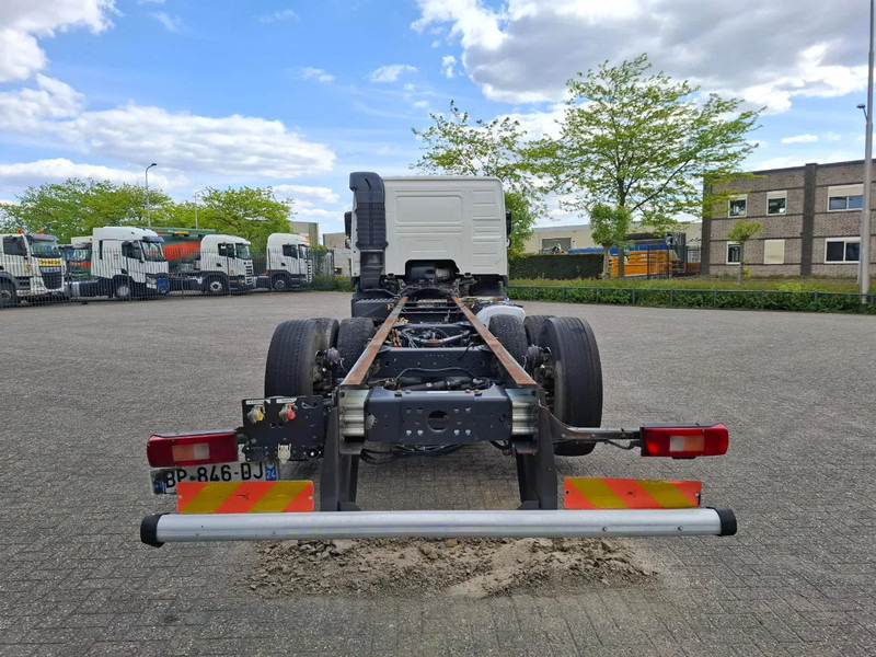 Volvo FM13-420 / VEB+ / LIFT+LENKACHSE / INLINER / AIRCO / AUTOMATIC / EURO-5 / 2011 - Kabiinišassiiga veoauto: pilt 4 Volvo FM13-420 / VEB+ / LIFT+LENKACHSE / INLINER / AIRCO / AUTOMATIC / EURO-5 / 2011 - Kabiinišassiiga veoauto: pilt 4