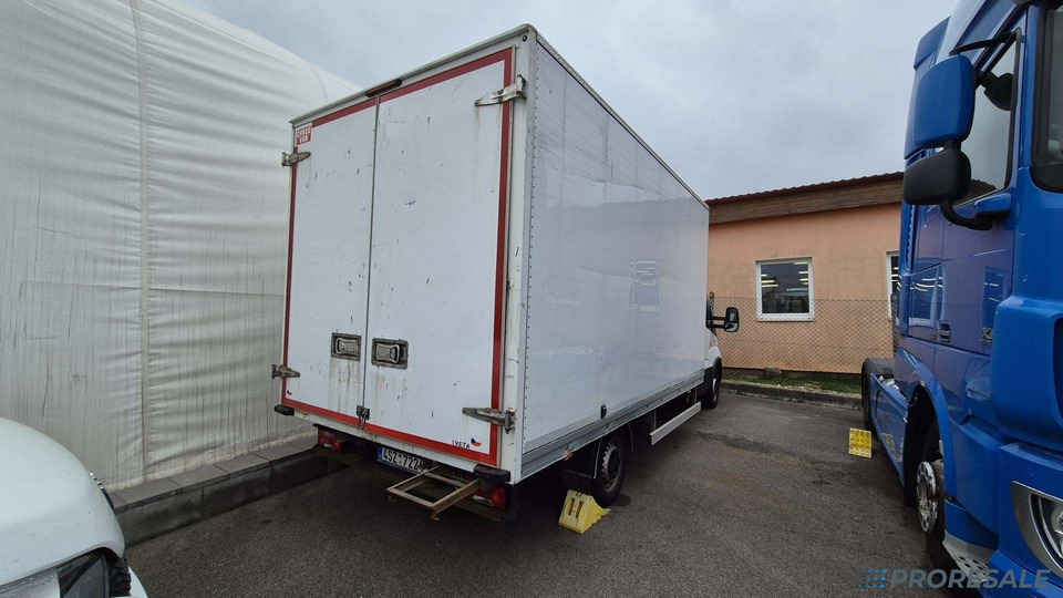 IVECO DAILY 35S16 skříň - 8 palet - Tarbesõiduk furgoon: pilt 4 IVECO DAILY 35S16 skříň - 8 palet - Tarbesõiduk furgoon: pilt 4