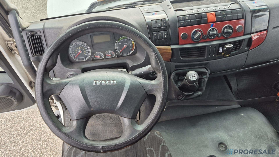 IVECO EUROCARGO ML 120E25 EURO 5 - valník s plachtou - Tent veoauto: pilt 4 IVECO EUROCARGO ML 120E25 EURO 5 - valník s plachtou - Tent veoauto: pilt 4