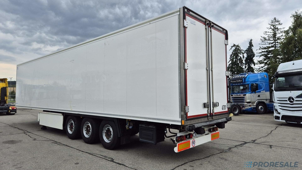 KRONE COOL LINER SD mrazírenský - MULTITEMP - dělící stěna + agregát CARRIER VECTOR 1950 Mt - Külmutiga poolhaagis: pilt 3 KRONE COOL LINER SD mrazírenský - MULTITEMP - dělící stěna + agregát CARRIER VECTOR 1950 Mt - Külmutiga poolhaagis: pilt 3