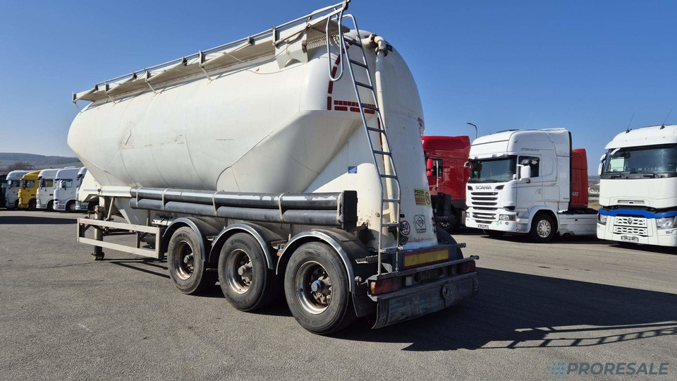 OSTATNÍ FELDBINDER EUT 40.3 SILOCISTERNA - 2 komory - 40 m3 - Silo poolhaagis: pilt 4 OSTATNÍ FELDBINDER EUT 40.3 SILOCISTERNA - 2 komory - 40 m3 - Silo poolhaagis: pilt 4