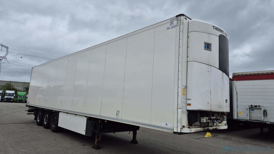 SCHMITZ CARGOBULL SKO 24/L - 13.4 FP60 COOL - mrazírenský - MULTITEMP + dělící stěna + agregát THERMO KING SLXi SPECTRUM - Külmutiga poolhaagis: pilt 1 SCHMITZ CARGOBULL SKO 24/L - 13.4 FP60 COOL - mrazírenský - MULTITEMP + dělící stěna + agregát THERMO KING SLXi SPECTRUM - Külmutiga poolhaagis: pilt 1