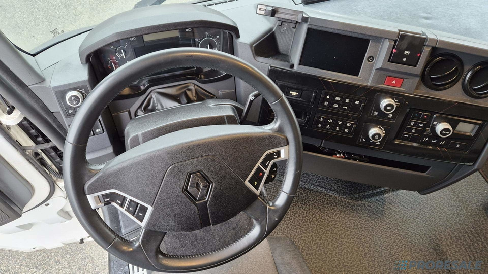 RENAULT T 520 HD001 EURO 6 + HYDRAULIKA - Sadulveok: pilt 4 RENAULT T 520 HD001 EURO 6 + HYDRAULIKA - Sadulveok: pilt 4