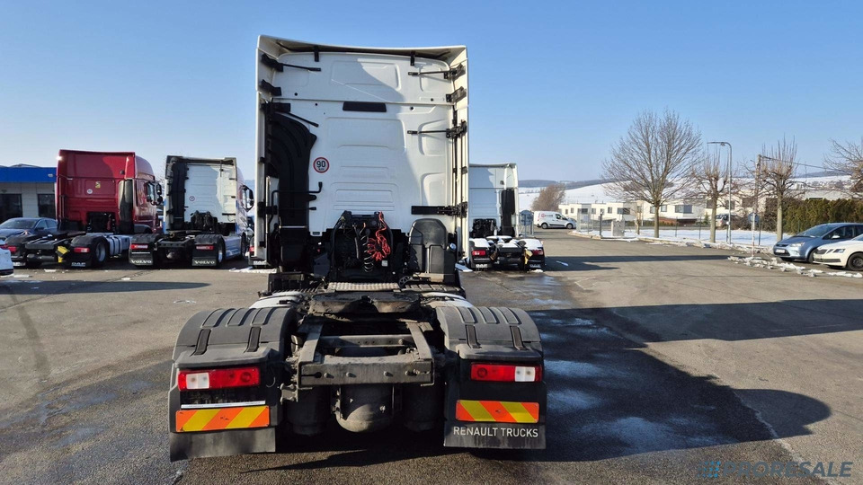 RENAULT T480 HIGH LOW DECK EURO 6 - Sadulveok: pilt 3 RENAULT T480 HIGH LOW DECK EURO 6 - Sadulveok: pilt 3