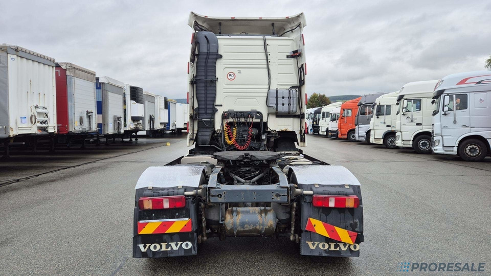 VOLVO FH 13.440 42T EURO 5 - Sadulveok: pilt 3 VOLVO FH 13.440 42T EURO 5 - Sadulveok: pilt 3