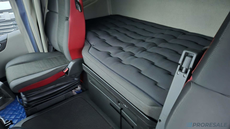 VOLVO FH 500 GLOBE XL EURO 6 - Sadulveok: pilt 5 VOLVO FH 500 GLOBE XL EURO 6 - Sadulveok: pilt 5