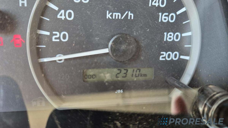 TOYOTA LAND CRUISER 79 montážní plošina - Veoautolt tõusev platvorm: pilt 5 TOYOTA LAND CRUISER 79 montážní plošina - Veoautolt tõusev platvorm: pilt 5