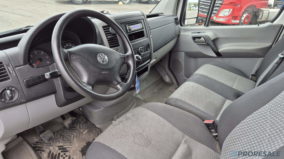 VOLKSWAGEN CRAFTER 2,0 TDi 100 kW skříňový - Tarbesõiduk furgoon: pilt 5 VOLKSWAGEN CRAFTER 2,0 TDi 100 kW skříňový - Tarbesõiduk furgoon: pilt 5