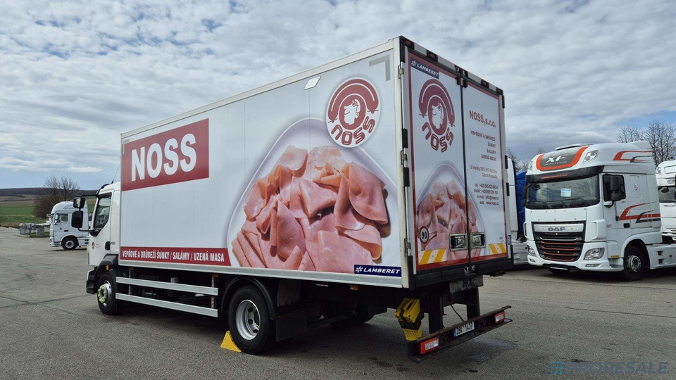 VOLVO FL 250 BB EURO 6 - mrazírna + CARRIER XARIOS 600 EL MAXI - Külmutiga veoauto: pilt 4 VOLVO FL 250 BB EURO 6 - mrazírna + CARRIER XARIOS 600 EL MAXI - Külmutiga veoauto: pilt 4