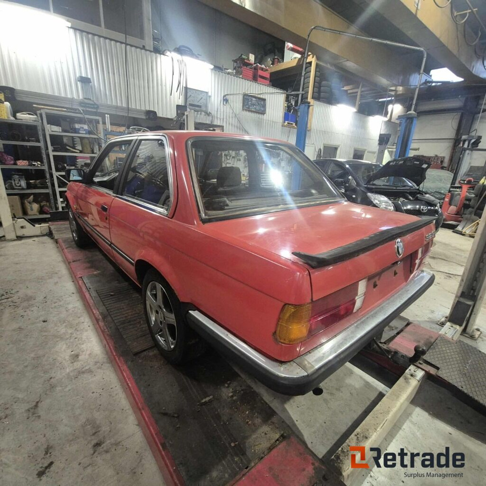 1984 BMW 323 i..Se video - Auto: pilt 5 1984 BMW 323 i..Se video - Auto: pilt 5