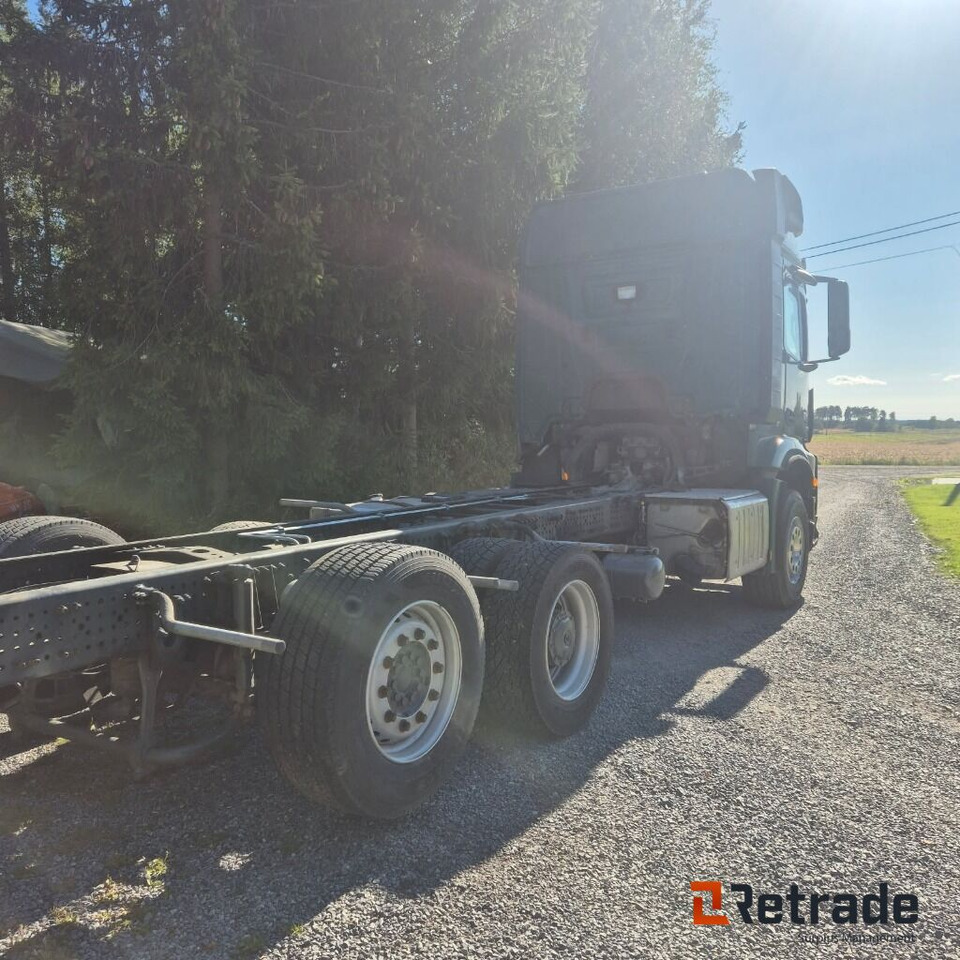 Kabiinišassiiga veoauto 2014 MERCEDES-BENZ Arocs..Lav km!: pilt 16 Kabiinišassiiga veoauto 2014 MERCEDES-BENZ Arocs..Lav km!: pilt 16