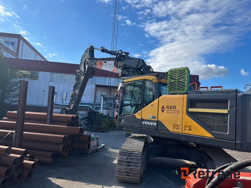2018 Beltegraver 31750 kg Volvo EC 300 E nl + Bor rig-Spunt agregat-Rotortilt og skuffer - Lintekskavaator: pilt 4 2018 Beltegraver 31750 kg Volvo EC 300 E nl + Bor rig-Spunt agregat-Rotortilt og skuffer - Lintekskavaator: pilt 4