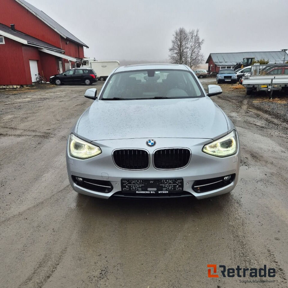 Bil BMW 1 SERIE 116i - Auto: pilt 4 Bil BMW 1 SERIE 116i - Auto: pilt 4