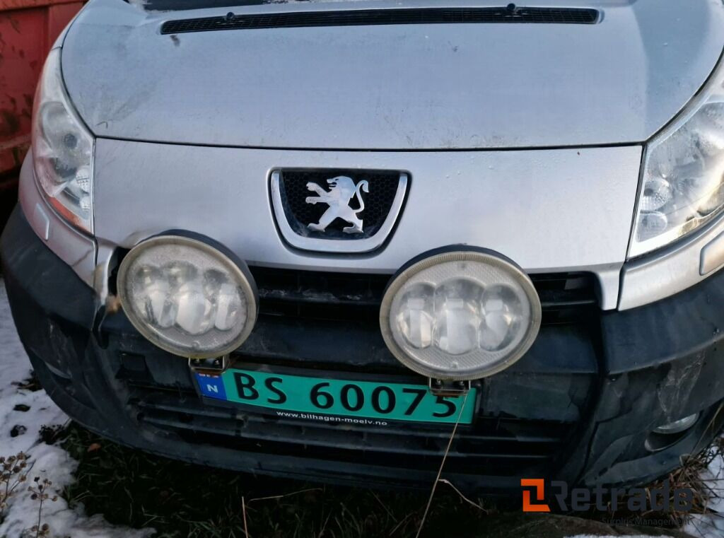 En pen Peugeot Expert 2009-modell - Auto: pilt 3 En pen Peugeot Expert 2009-modell - Auto: pilt 3