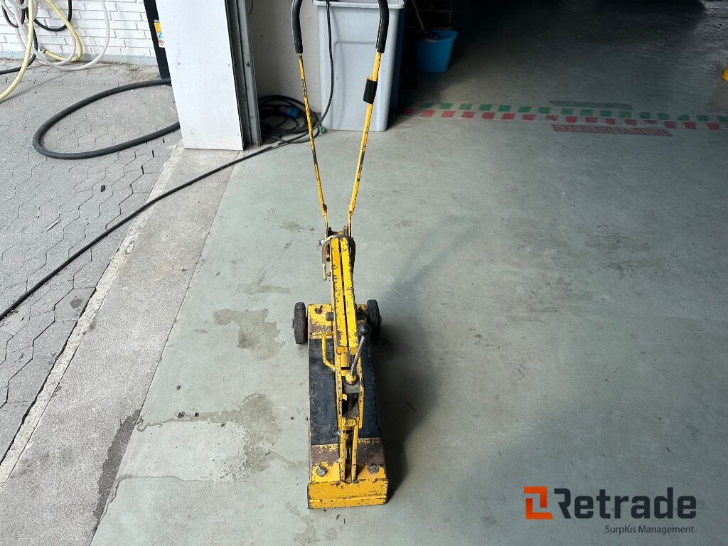 Fliseklipper - Ehitusseade: pilt 5 Fliseklipper - Ehitusseade: pilt 5