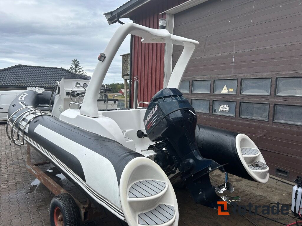 2018 RIB Vital Norge Rib 580 + Båtmotor Evinrude Direkt Injection 115 hk - Muu seadmestik: pilt 4 2018 RIB Vital Norge Rib 580 + Båtmotor Evinrude Direkt Injection 115 hk - Muu seadmestik: pilt 4