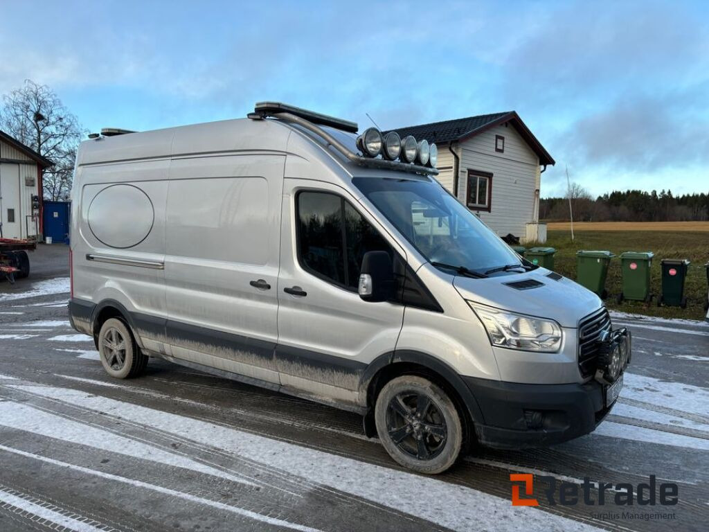Servicebuss Ford Transit 2.2 TDCi 4X4 fullt verkstadsutrustad - Auto: pilt 3 Servicebuss Ford Transit 2.2 TDCi 4X4 fullt verkstadsutrustad - Auto: pilt 3
